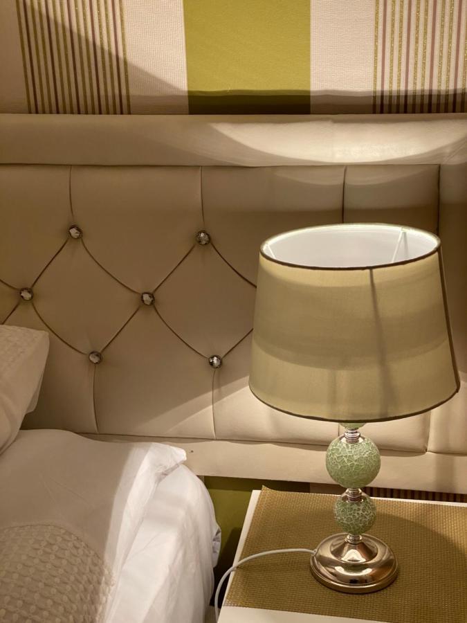 Loch Lomond Apartments Dumbarton Εξωτερικό φωτογραφία