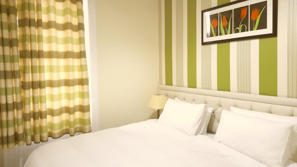 Loch Lomond Apartments Dumbarton Εξωτερικό φωτογραφία